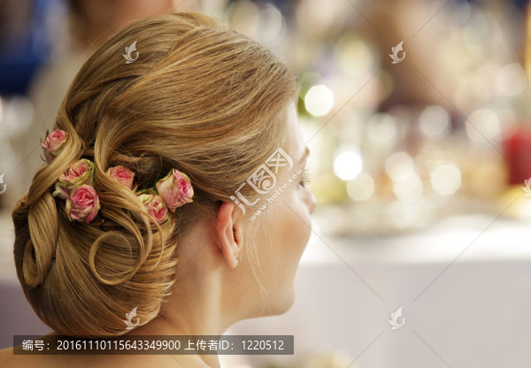婚禮發(fā)型