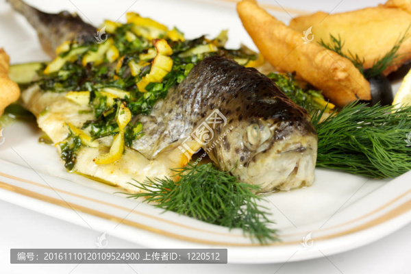 烤鱒魚