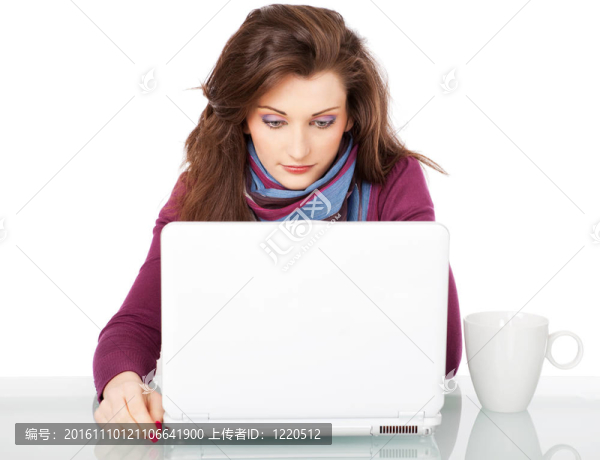女孩杯筆記本電腦