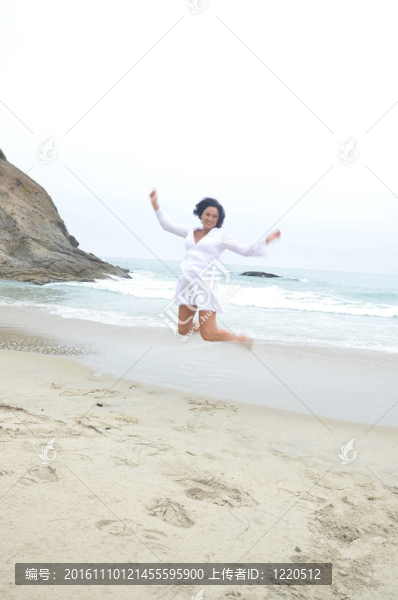 女人在Beach
