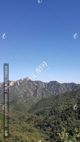 晴空萬里