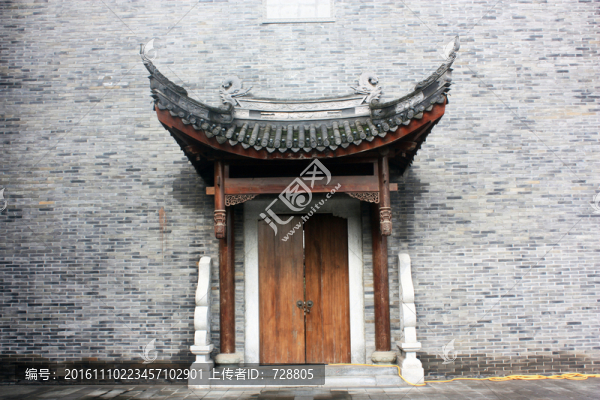 中式門