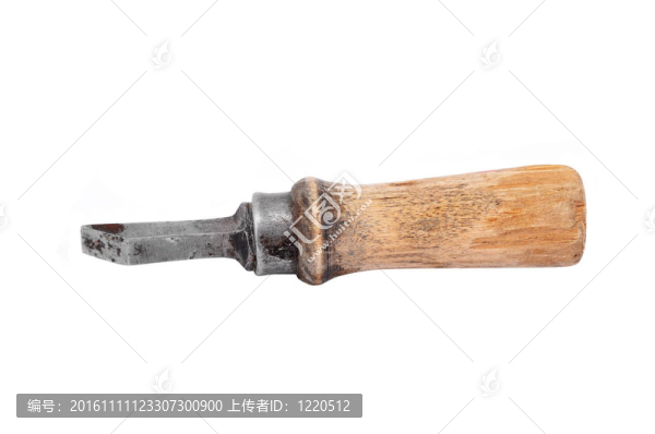 舊銹鑿；白色背景上孤立