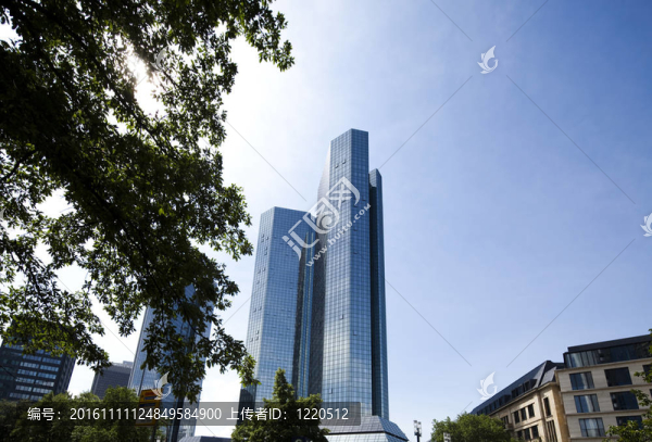 透視建筑中的建筑物