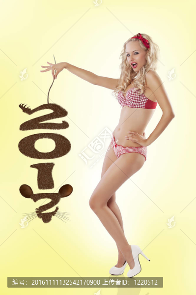 釘新歲的女孩
