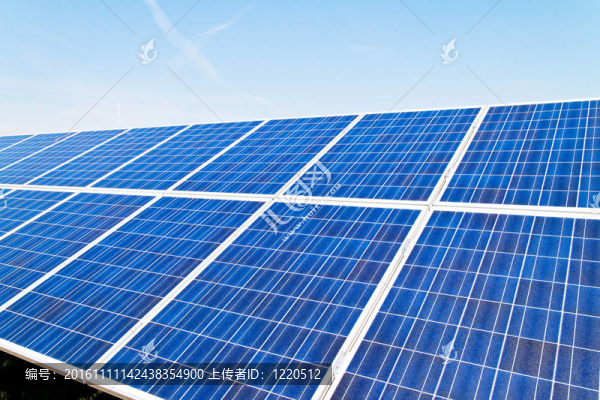 替代太陽(yáng)能。太陽(yáng)能發(fā)電廠。