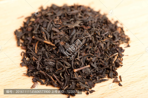 木質(zhì)板上紅茶的宏觀