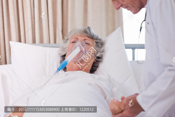 高級醫(yī)生與他的病人