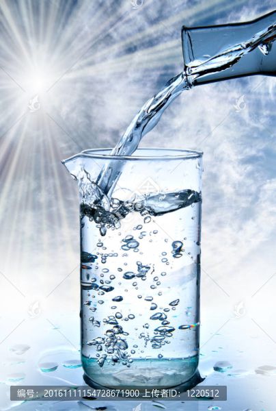 水