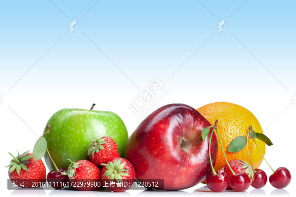 白色夏季新鮮水果