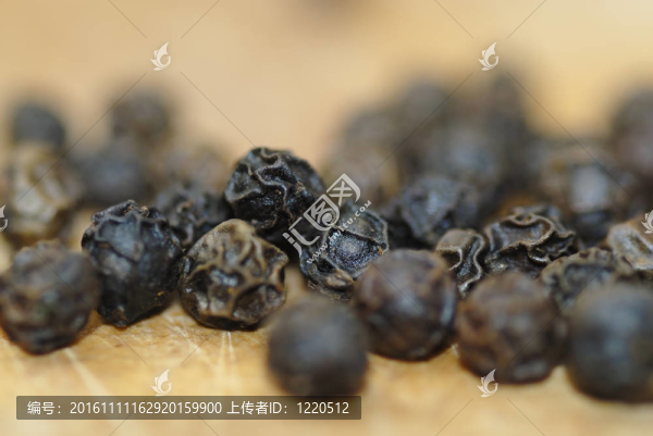 黑胡椒粒