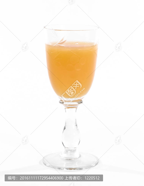 復古風格的酒玻璃白色