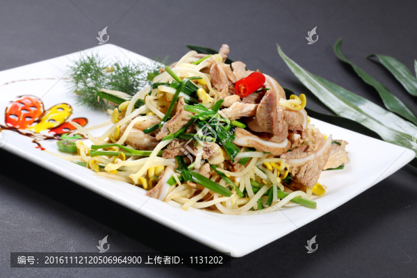 黃豆芽炒月牙骨