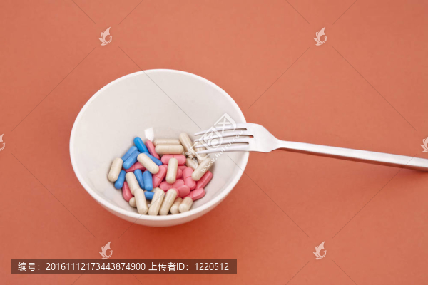 一頓不同的藥片