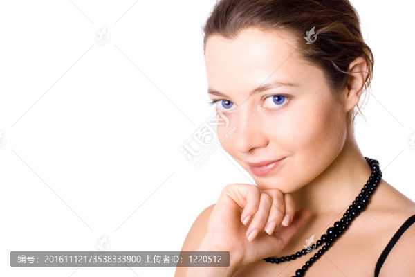 年輕漂亮的女人