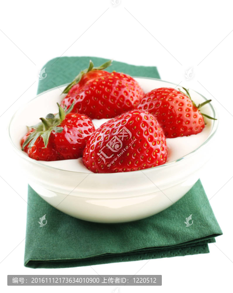 Strawberry在霜