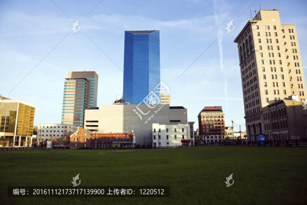 上午在萊克星頓；肯塔基