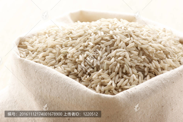 Brown,rice在包里