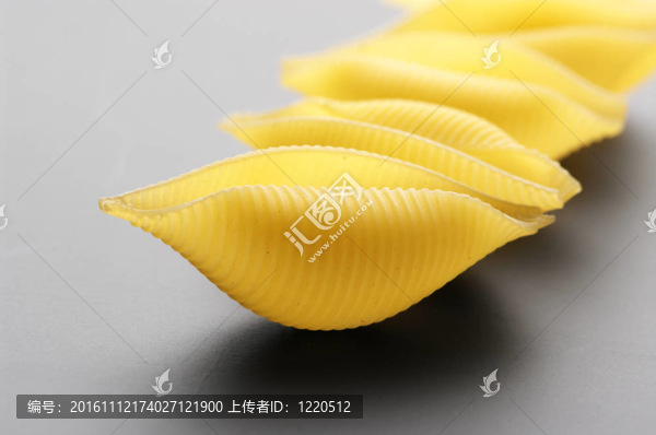 生面團(tuán)