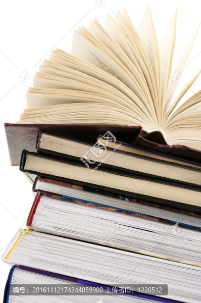 堆書