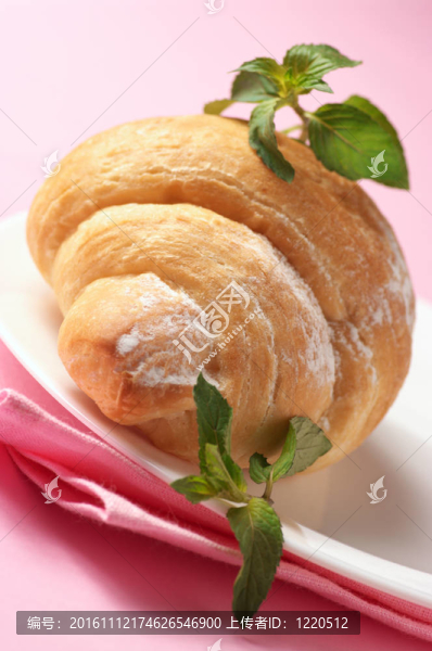 牛角包板特寫