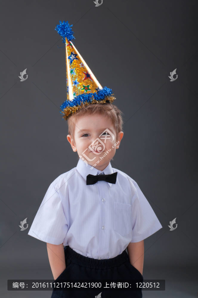 男孩慶祝生日
