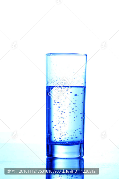 水