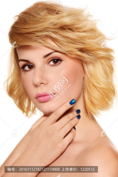 金發(fā)美女