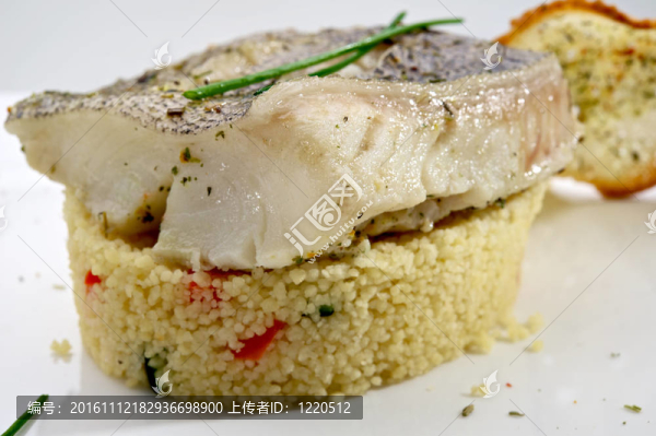 梭鱸魚片