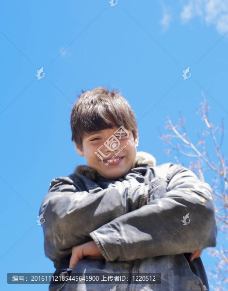 那個反對天空的男孩