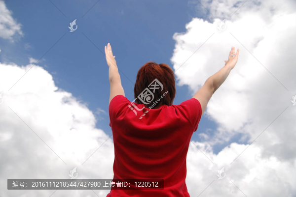 敞開雙臂lalaalaaa…..
