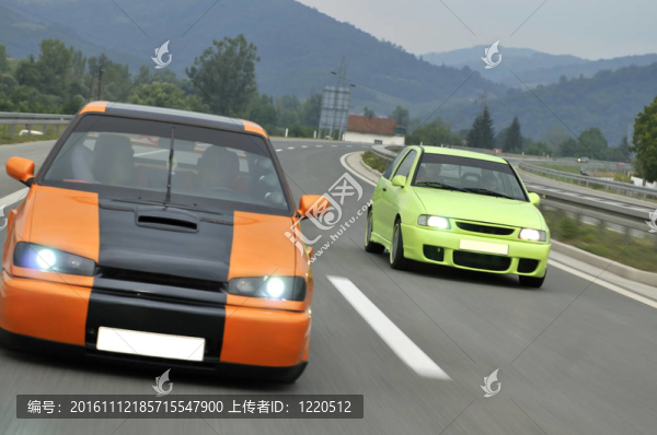 改裝汽車節(jié)約下來(lái)的公路