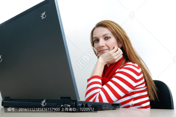 女商人在紅…