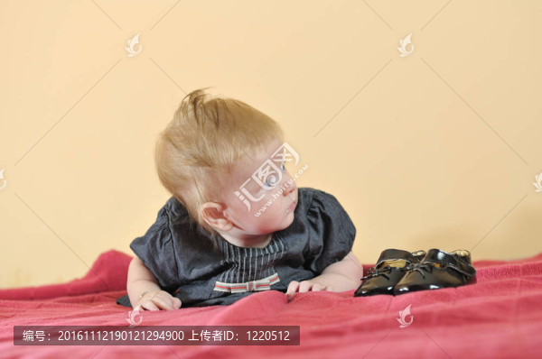 可愛的小寶寶特寫肖像