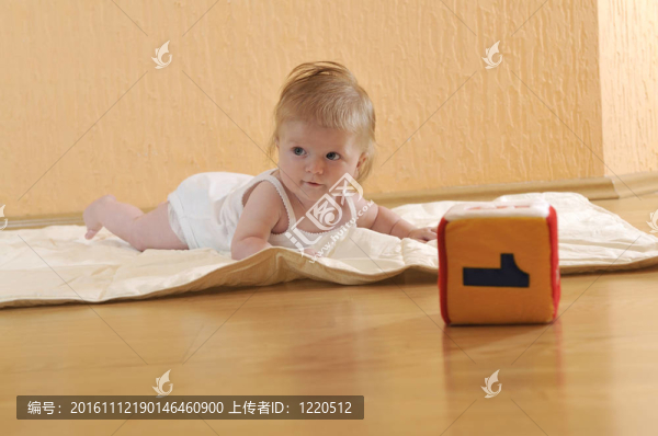 可愛的小寶寶特寫肖像