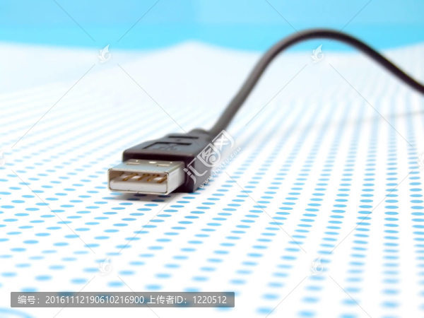 點(diǎn)背景的USB電纜