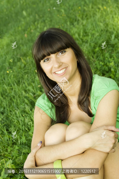 年輕的女人
