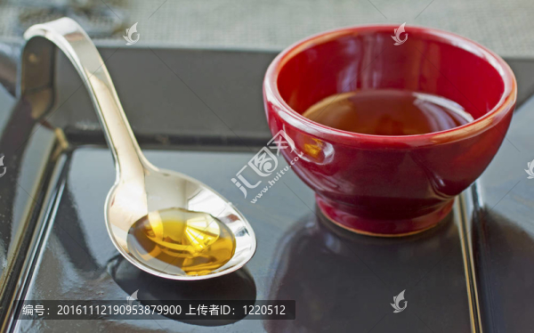 油