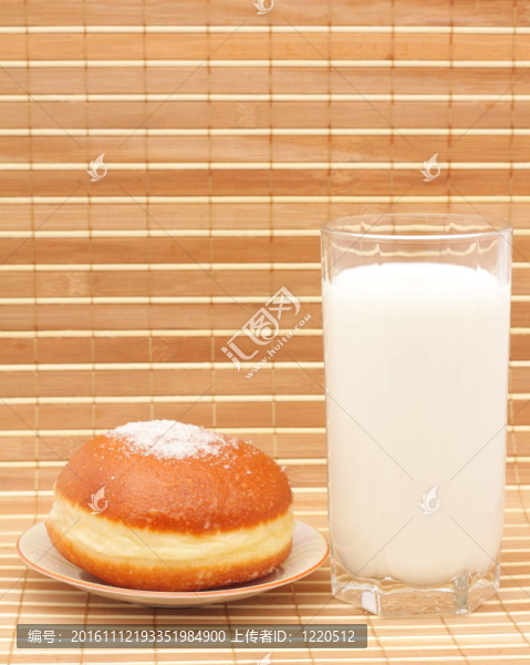 面包和牛奶