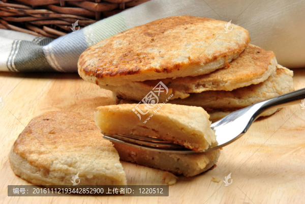 新鮮美味煎餅做煎餅日