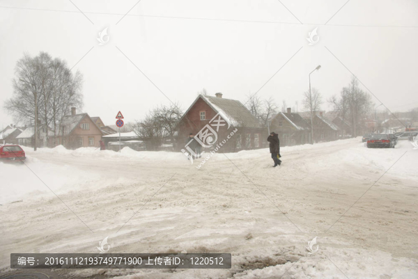很強(qiáng)的降雪