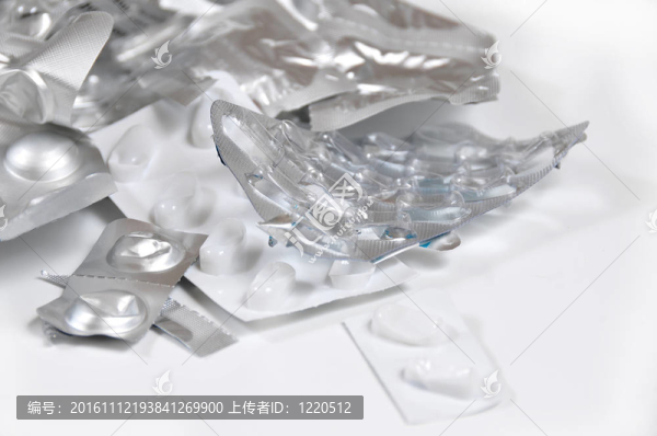 用藥水泡