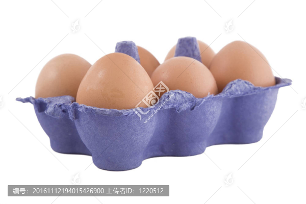 藍(lán)蛋箱里的棕色母雞