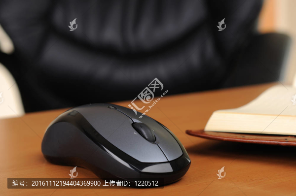 工作場(chǎng)所的生意人