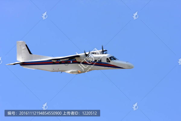 商業(yè)飛機(jī)的側(cè)視圖。