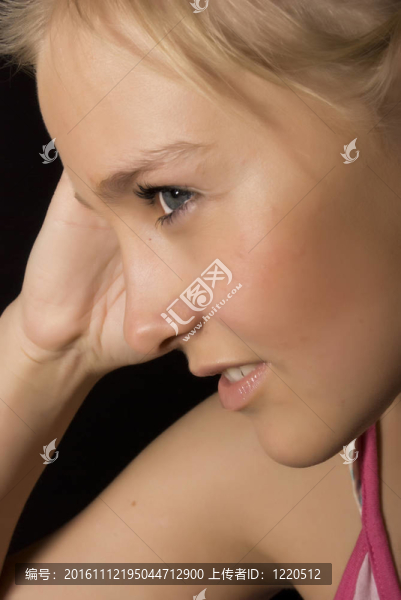 一個年輕女孩的肖像