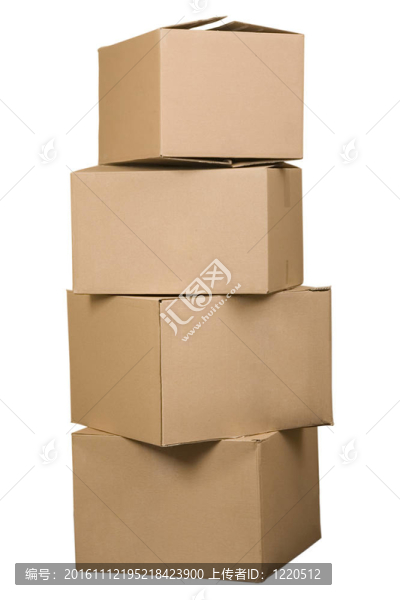 堆放在煙囪里的棕色紙箱