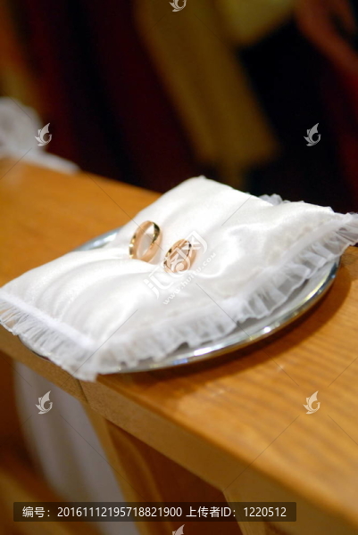 結(jié)婚戒指