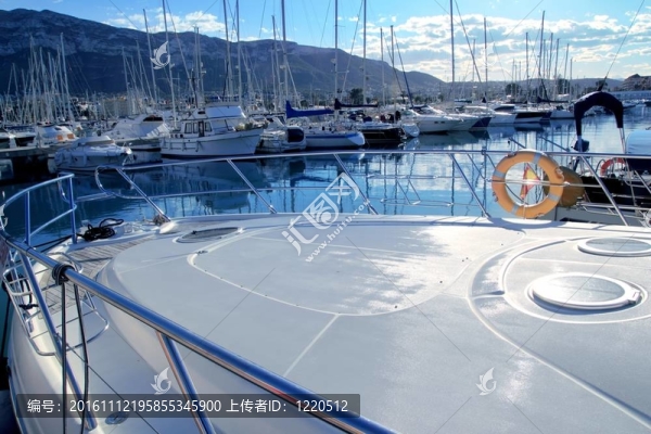 船碼頭在德尼亞阿利坎特西班牙地中海