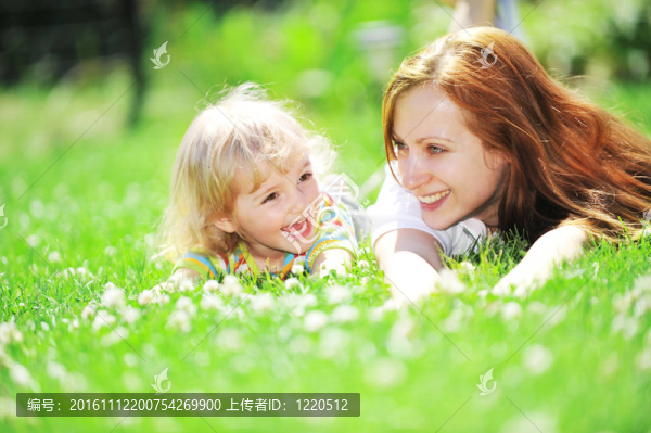 母親和女兒